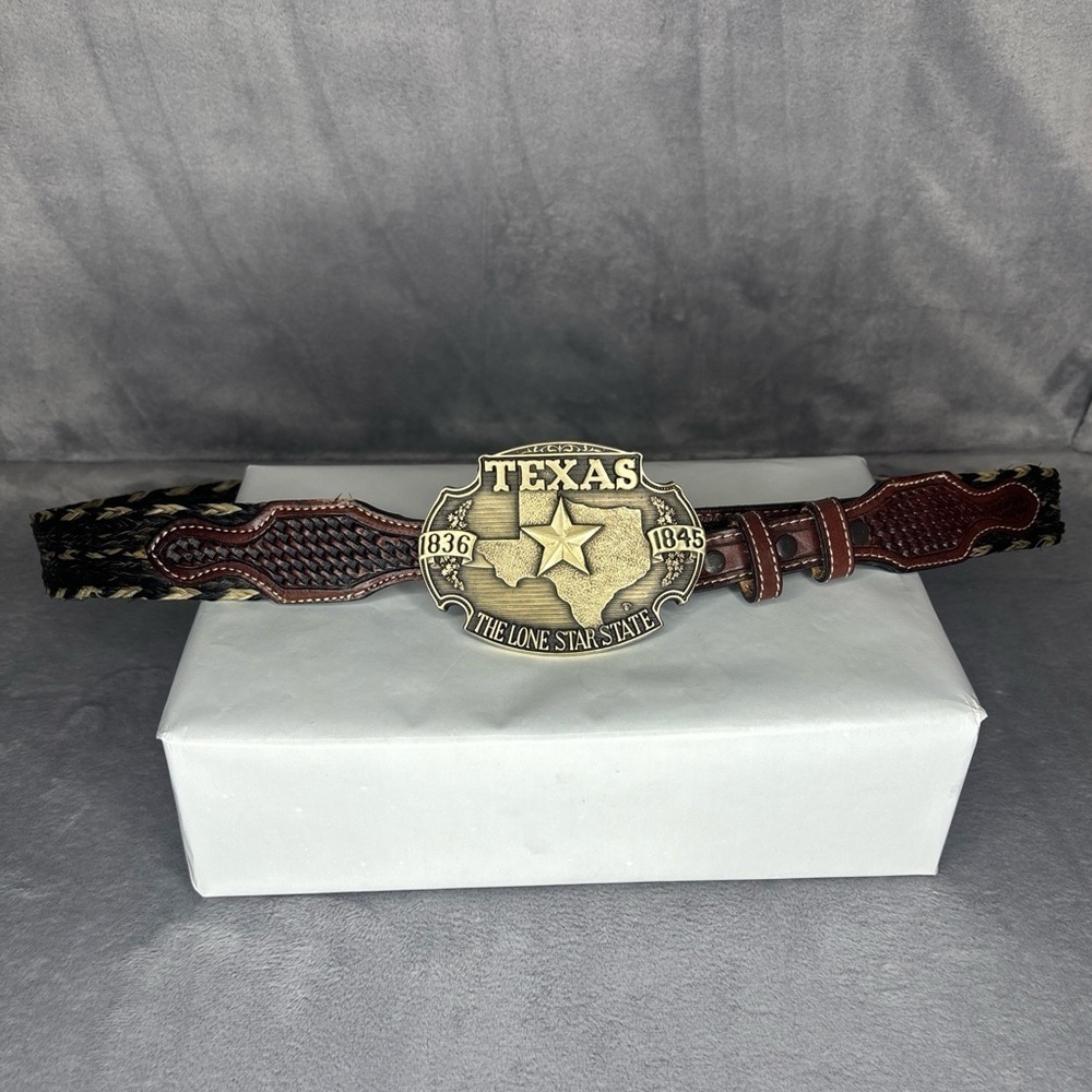 Tony Lama Texas Lone Star 1845 Brass Buckle Belt 38
